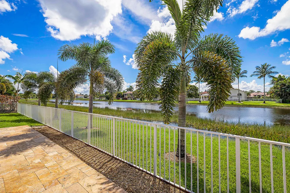11618 MANATEE BAY LANE Wellington, FL 33449