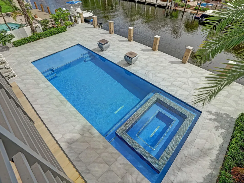 424 COCONUT ISLE DRIVE Fort Lauderdale, FL 33301