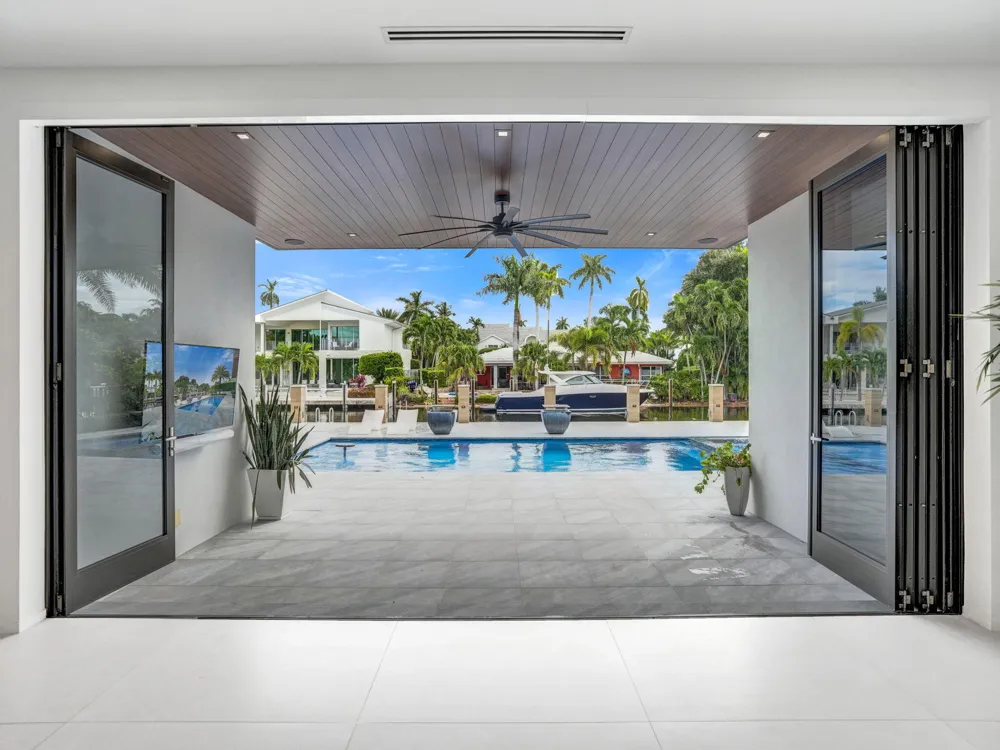 424 COCONUT ISLE DRIVE Fort Lauderdale, FL 33301