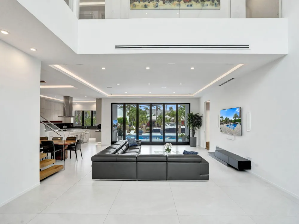 424 COCONUT ISLE DRIVE Fort Lauderdale, FL 33301
