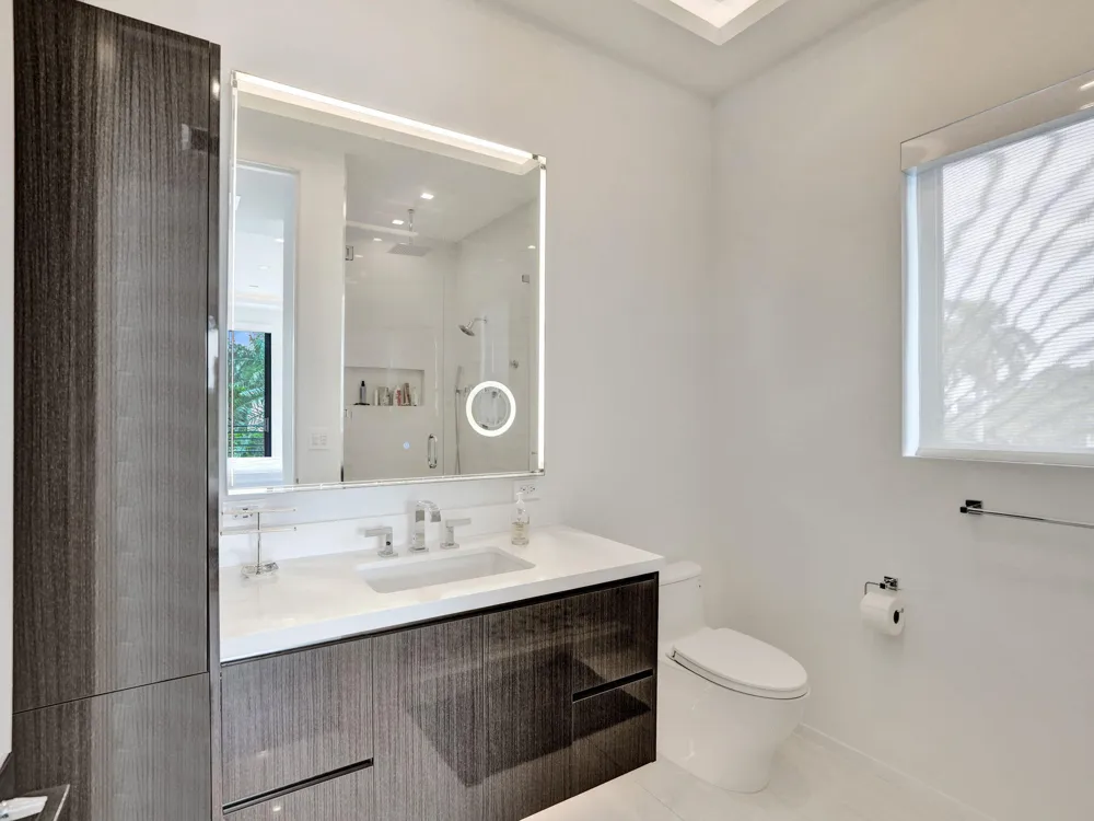 424 COCONUT ISLE DRIVE Fort Lauderdale, FL 33301