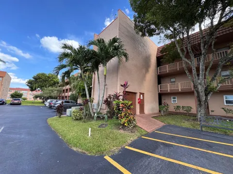 9660 SUNRISE LAKES BOULEVARD #202