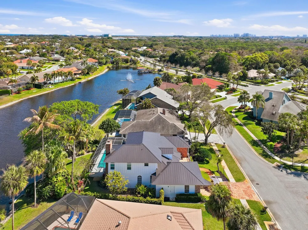 12886 LA ROCHELLE CIRCLE Palm Beach Gardens, FL 33410