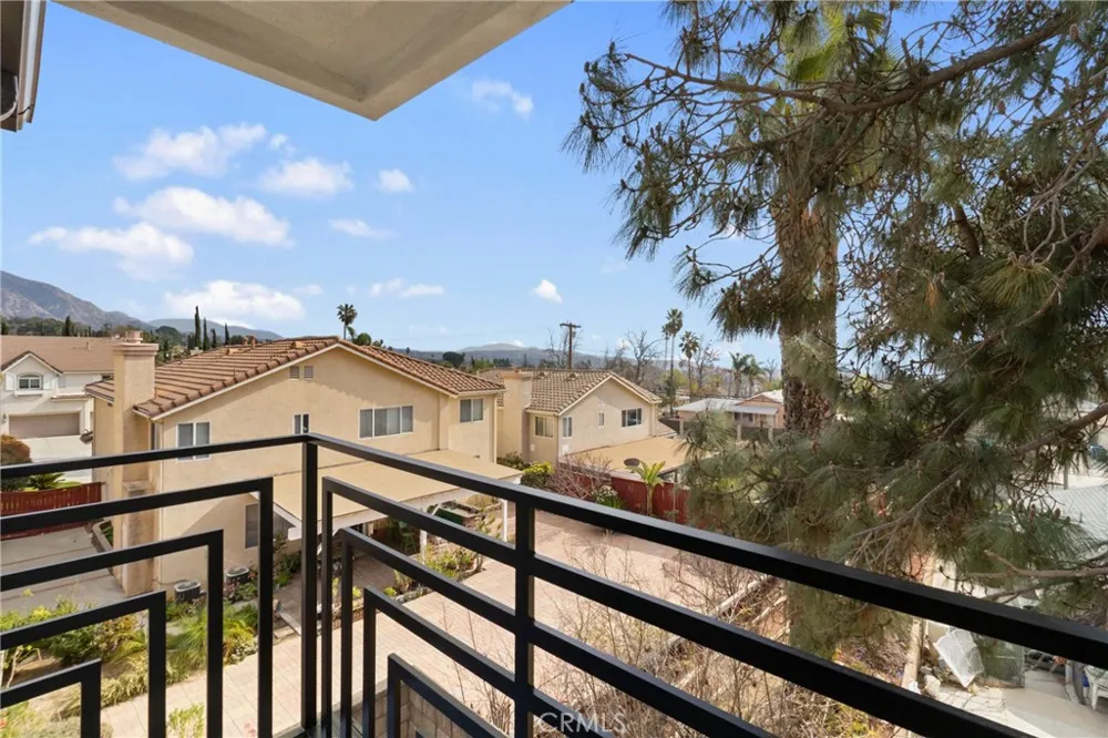 13564 Polk Street Sylmar, CA 91342