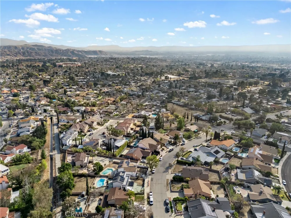 13564 Polk Street Sylmar, CA 91342