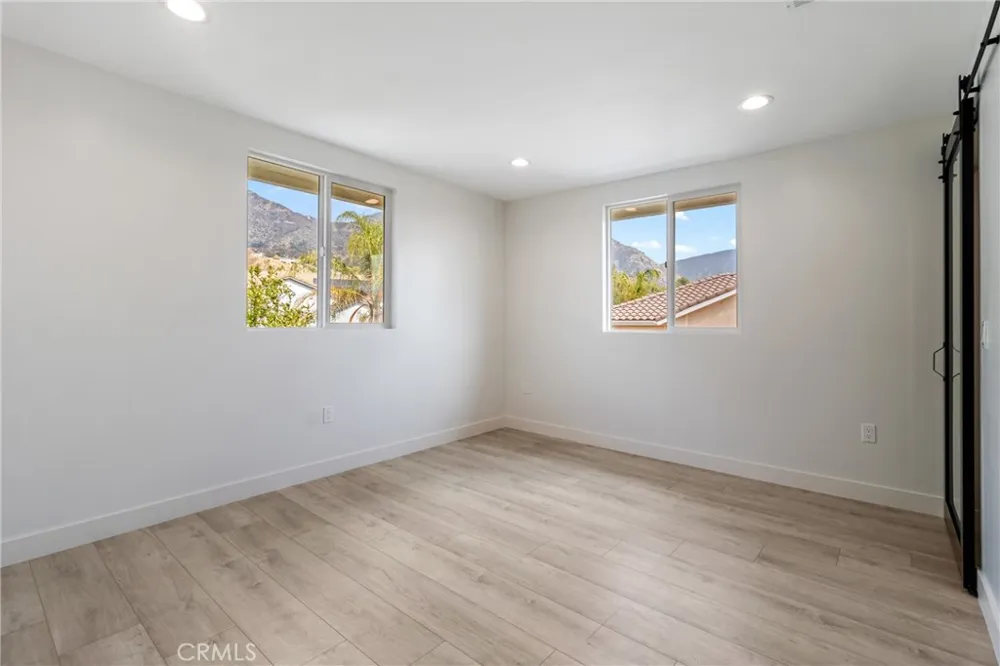 13564 Polk Street Sylmar, CA 91342