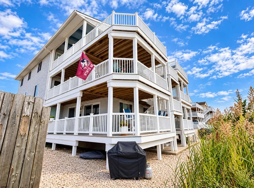 6306 Central Ave Sea Isle City, NJ 08243