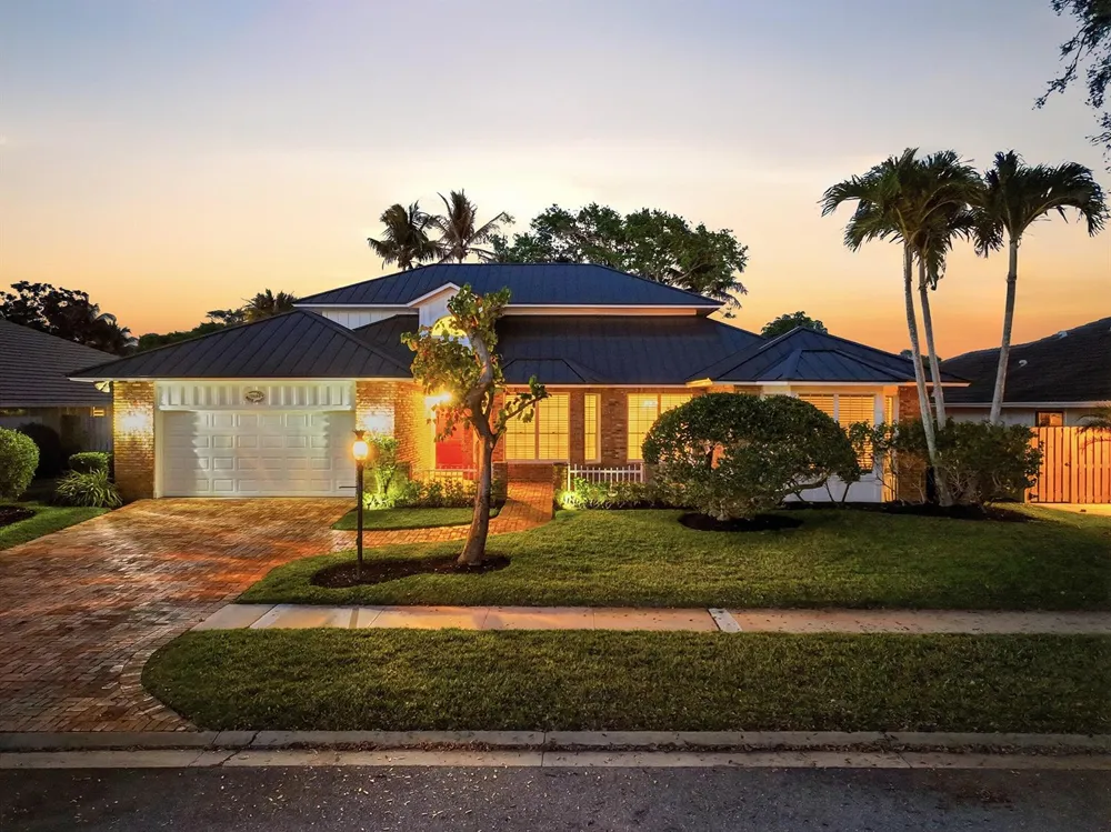 12886 LA ROCHELLE CIRCLE Palm Beach Gardens, FL 33410