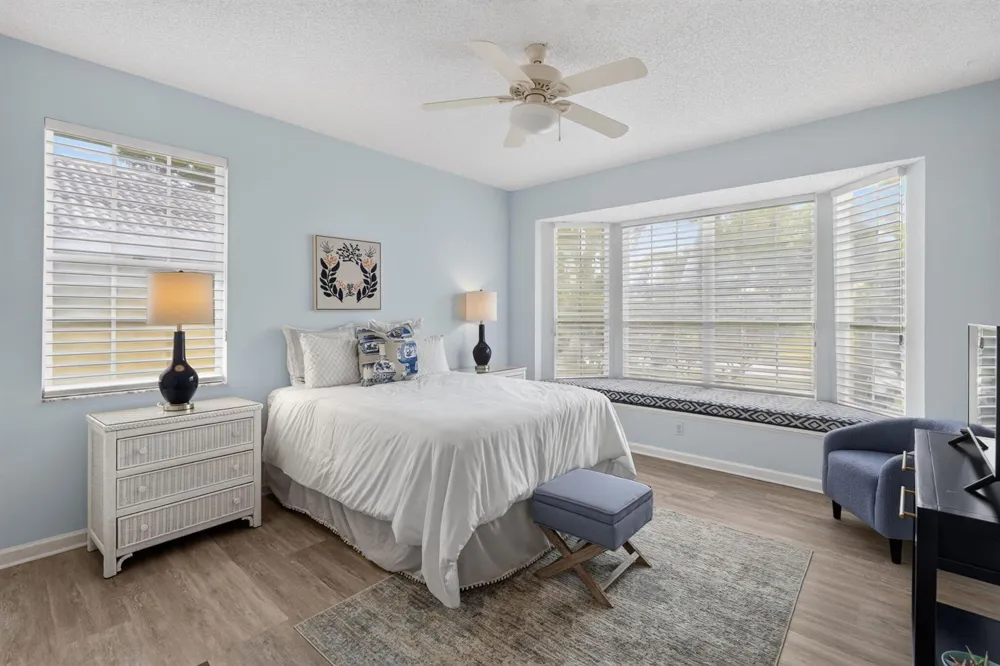 12886 LA ROCHELLE CIRCLE Palm Beach Gardens, FL 33410