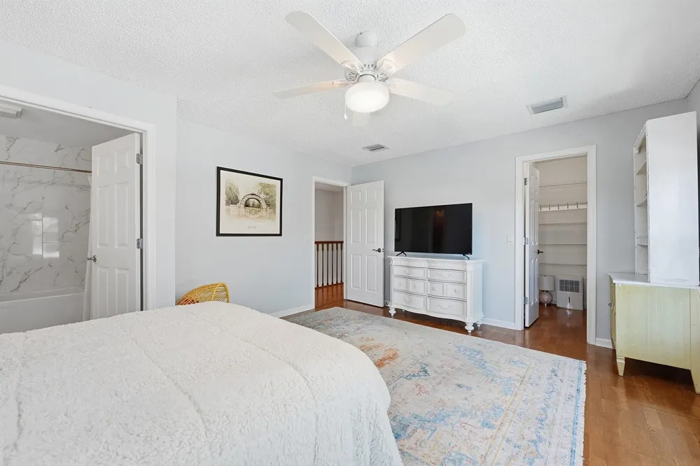 12886 LA ROCHELLE CIRCLE Palm Beach Gardens, FL 33410