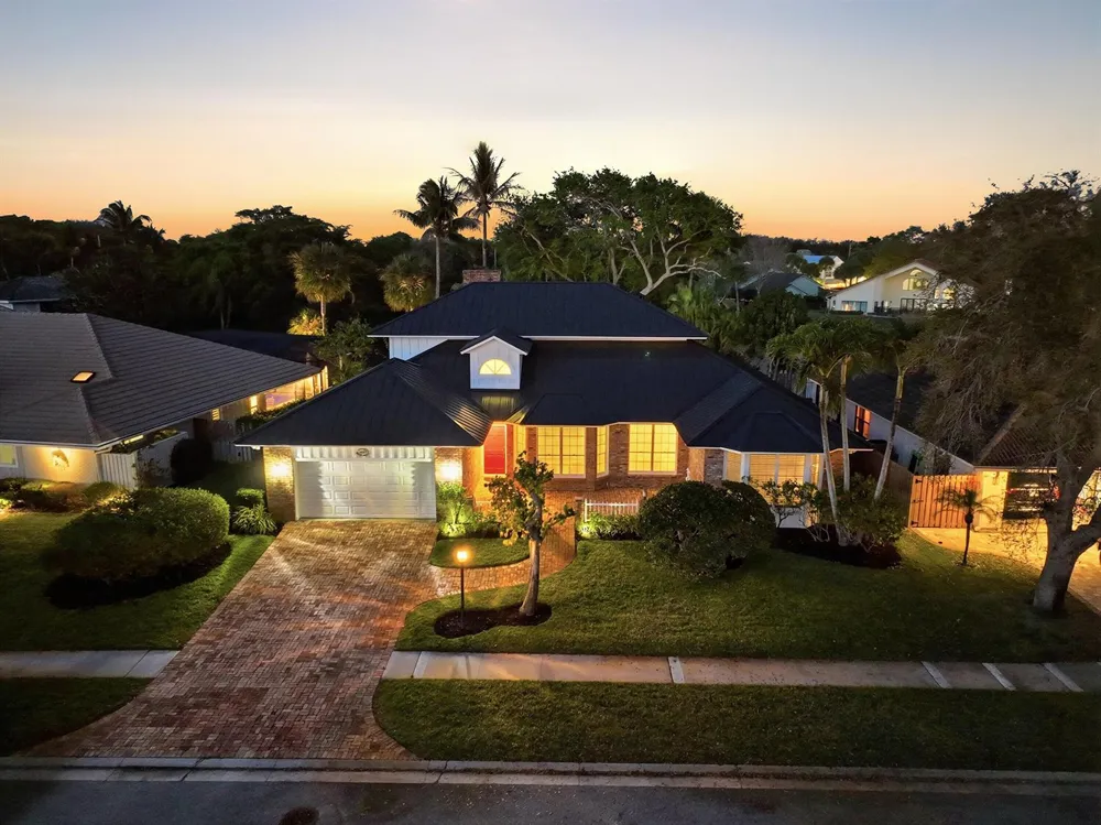 12886 LA ROCHELLE CIRCLE Palm Beach Gardens, FL 33410
