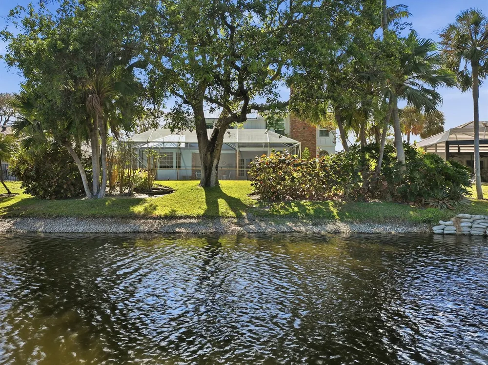 12886 LA ROCHELLE CIRCLE Palm Beach Gardens, FL 33410