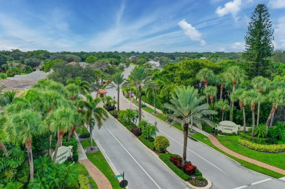 12886 LA ROCHELLE CIRCLE Palm Beach Gardens, FL 33410
