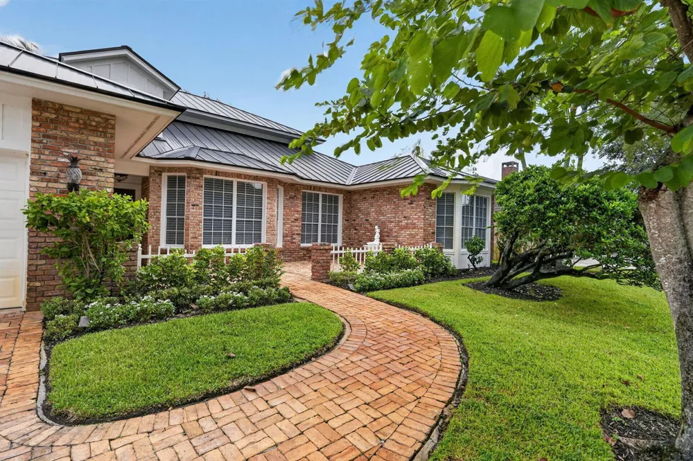 12886 LA ROCHELLE CIRCLE Palm Beach Gardens, FL 33410