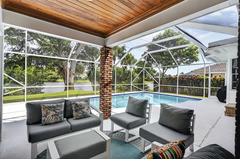 12886 LA ROCHELLE CIRCLE Palm Beach Gardens, FL 33410