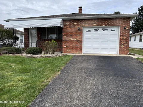 13 Newcastle Court