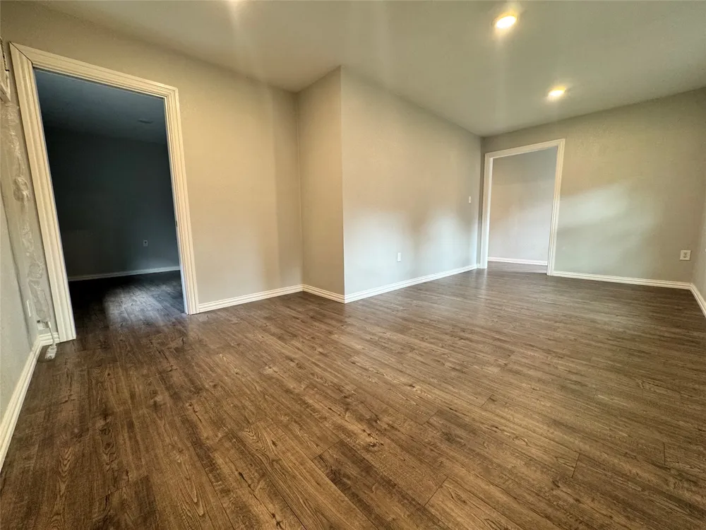 4225 Sue Court Lake Worth, TX 76135