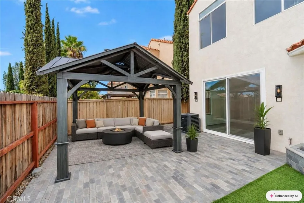 25099 Calle Entradero Murrieta, CA 92563