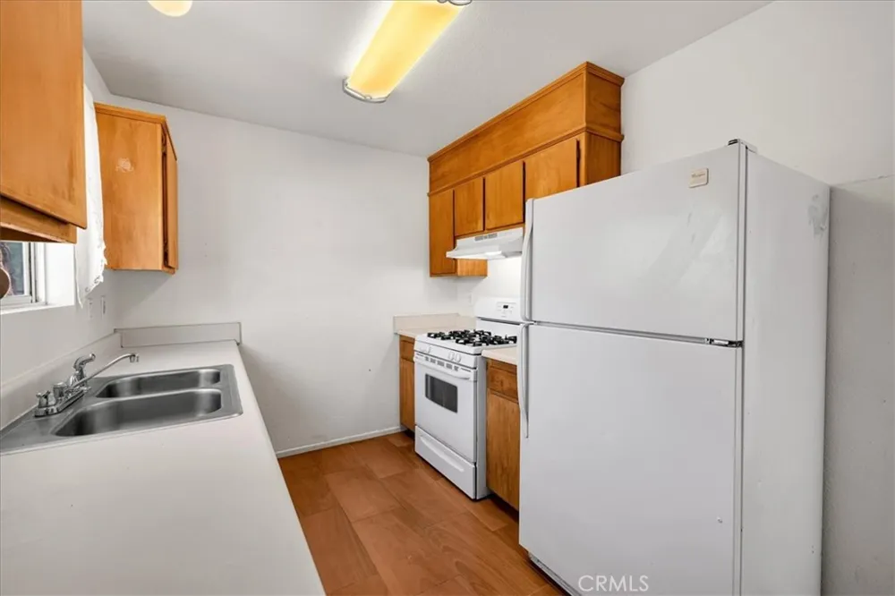 6211 Daisy Avenue 29 Palms, CA 92277