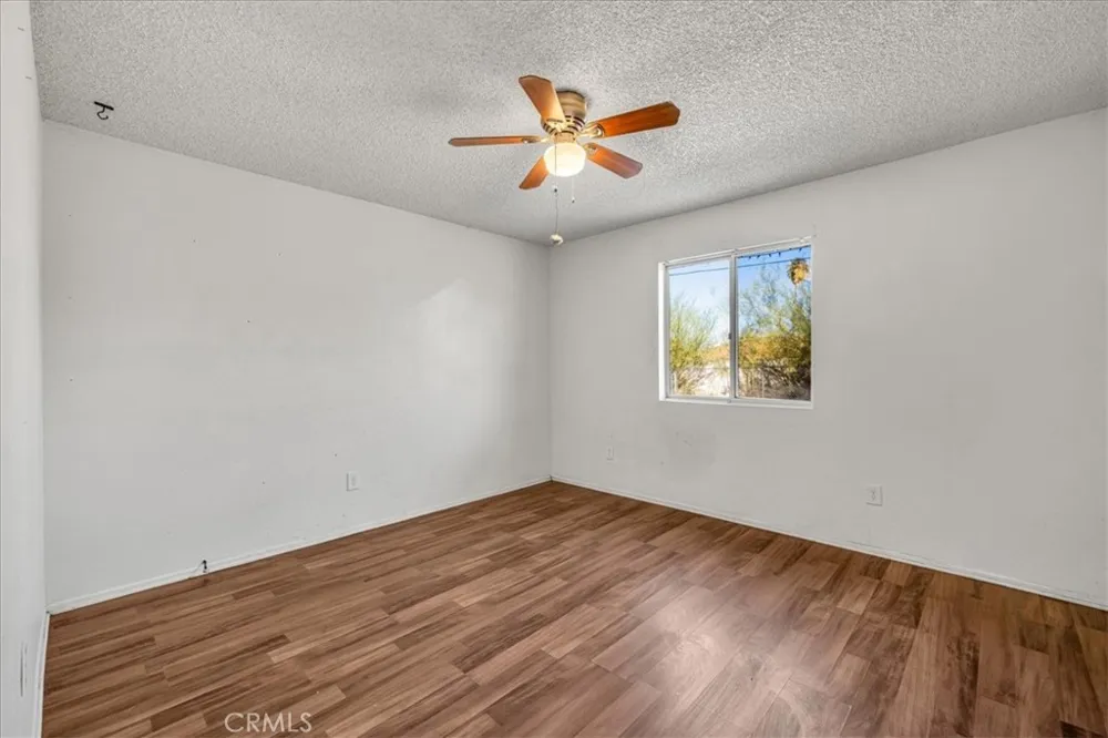 6211 Daisy Avenue 29 Palms, CA 92277