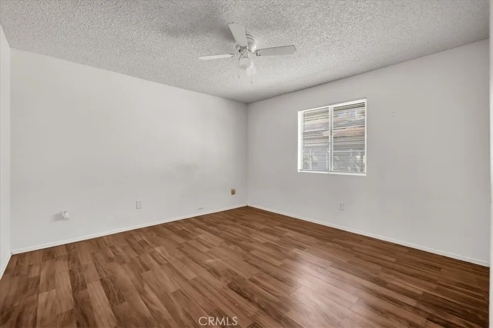6211 Daisy Avenue 29 Palms, CA 92277