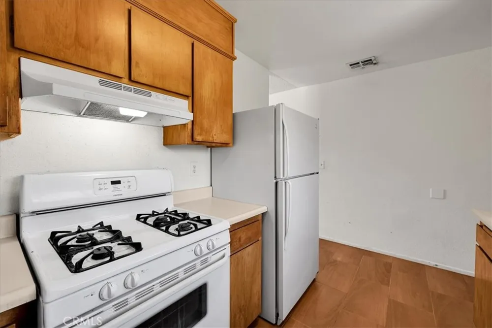 6211 Daisy Avenue 29 Palms, CA 92277
