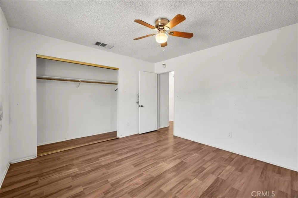 6211 Daisy Avenue 29 Palms, CA 92277