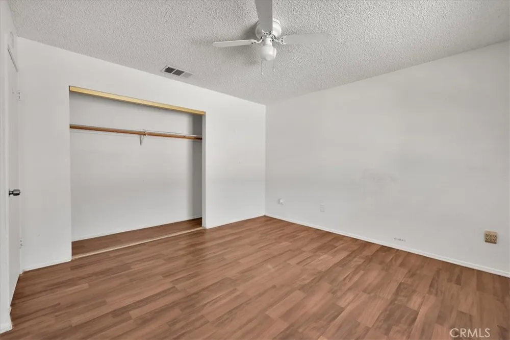 6211 Daisy Avenue 29 Palms, CA 92277
