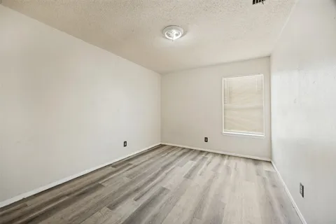 1601 Wendy Way
