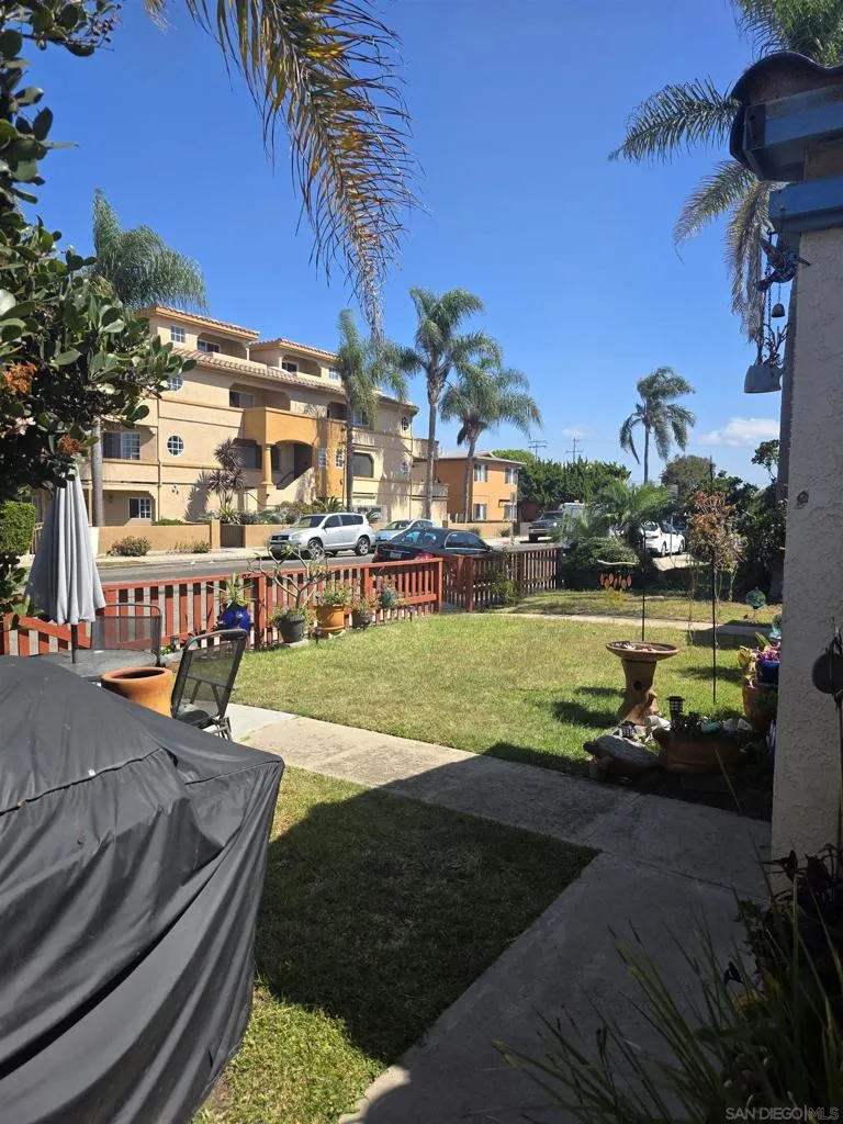 235 Daisy Ave Imperial Beach, CA 91932