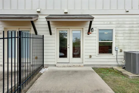 1516 Catalan Road #502