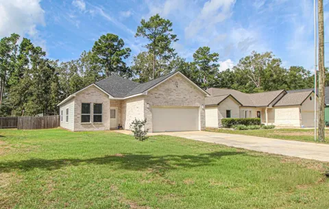166 S Village Cove Loop