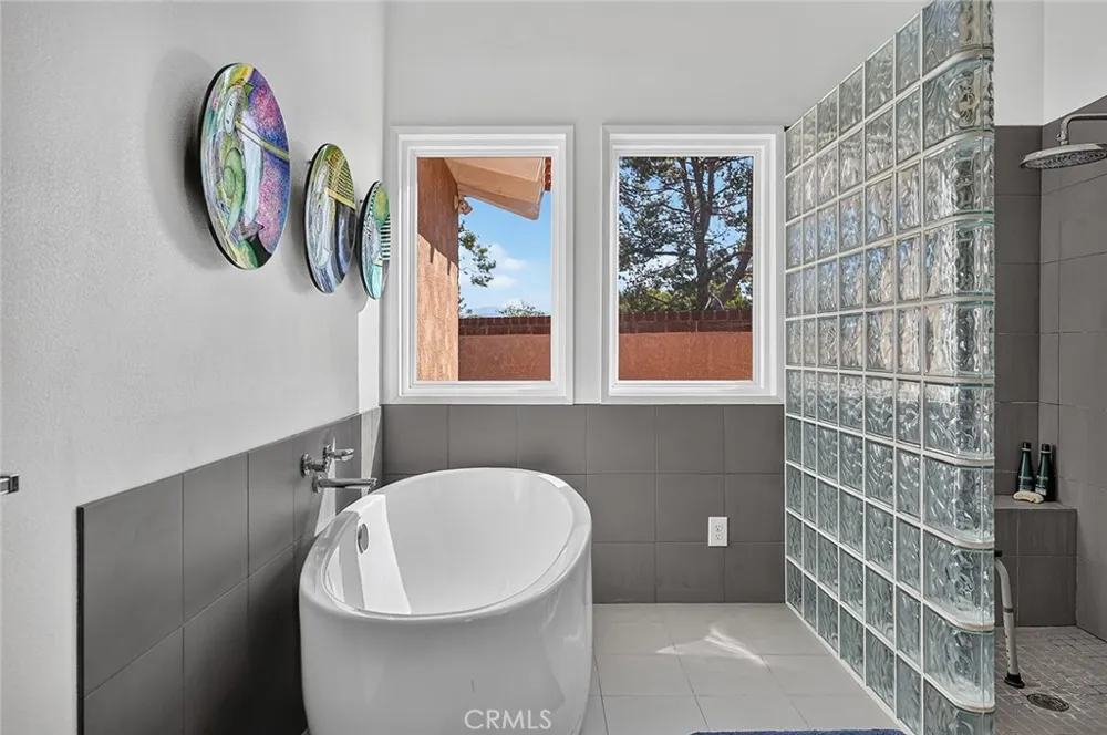 10571 Morada Orange, CA 92869