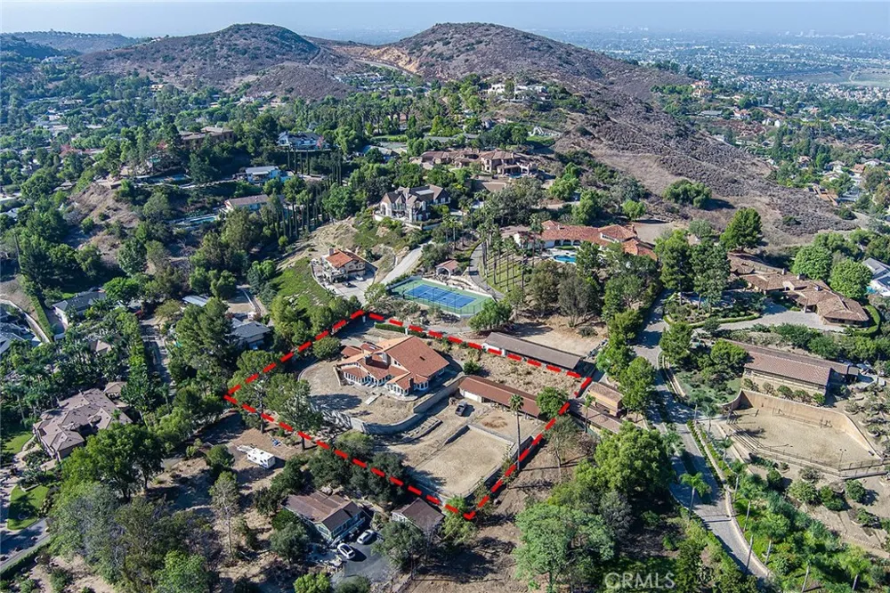 10571 Morada Orange, CA 92869