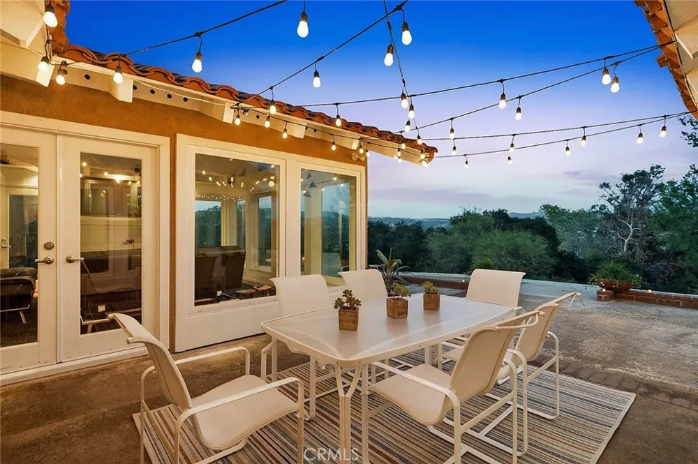 10571 Morada Orange, CA 92869