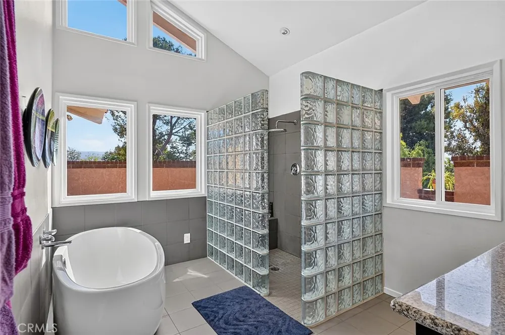 10571 Morada Orange, CA 92869
