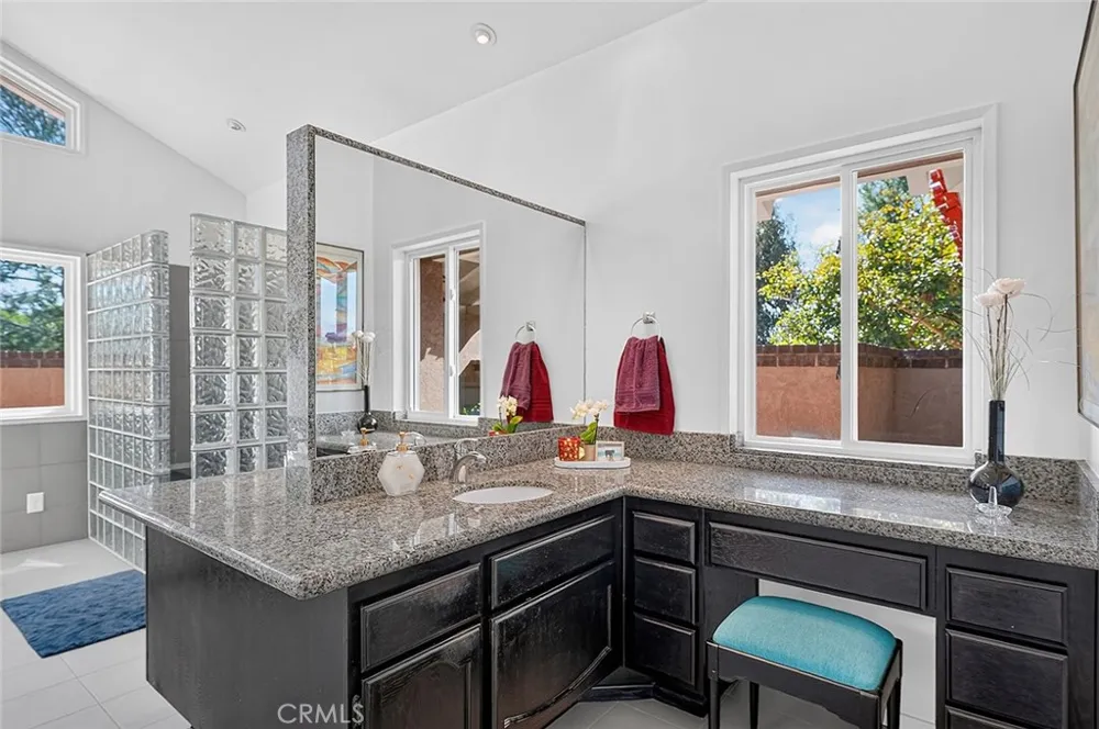 10571 Morada Orange, CA 92869