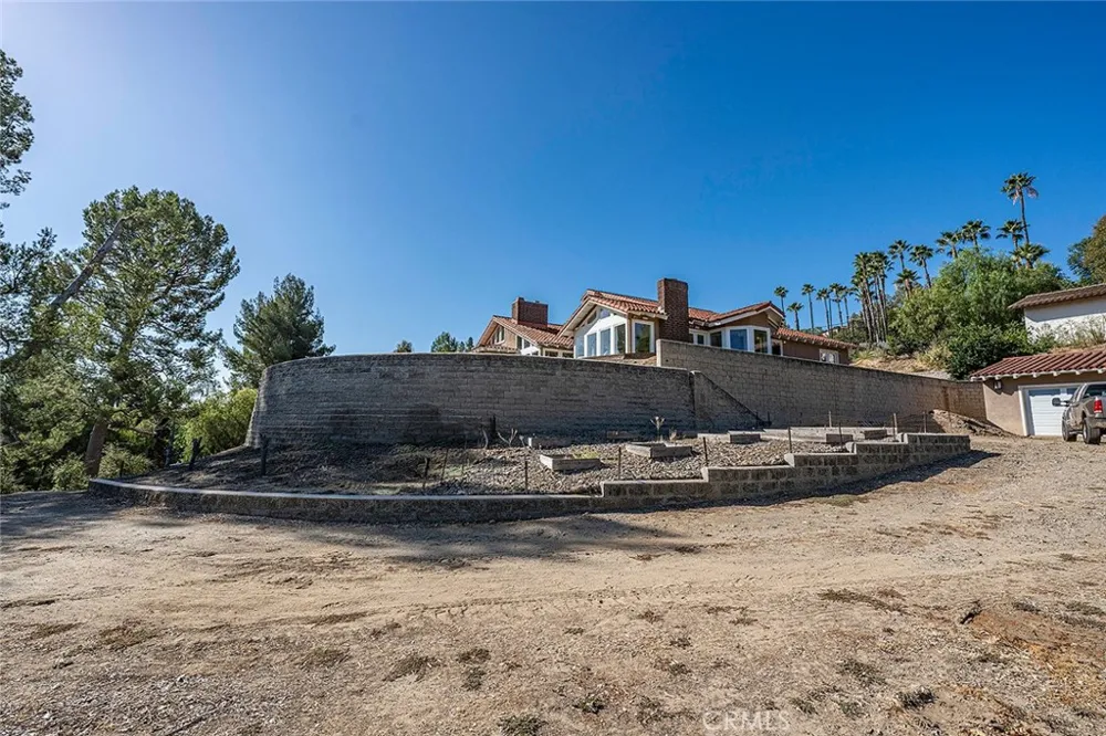 10571 Morada Orange, CA 92869