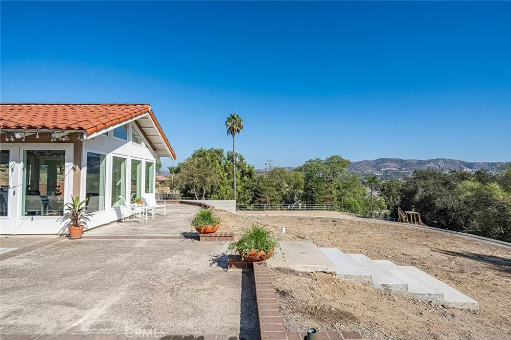 10571 Morada Orange, CA 92869