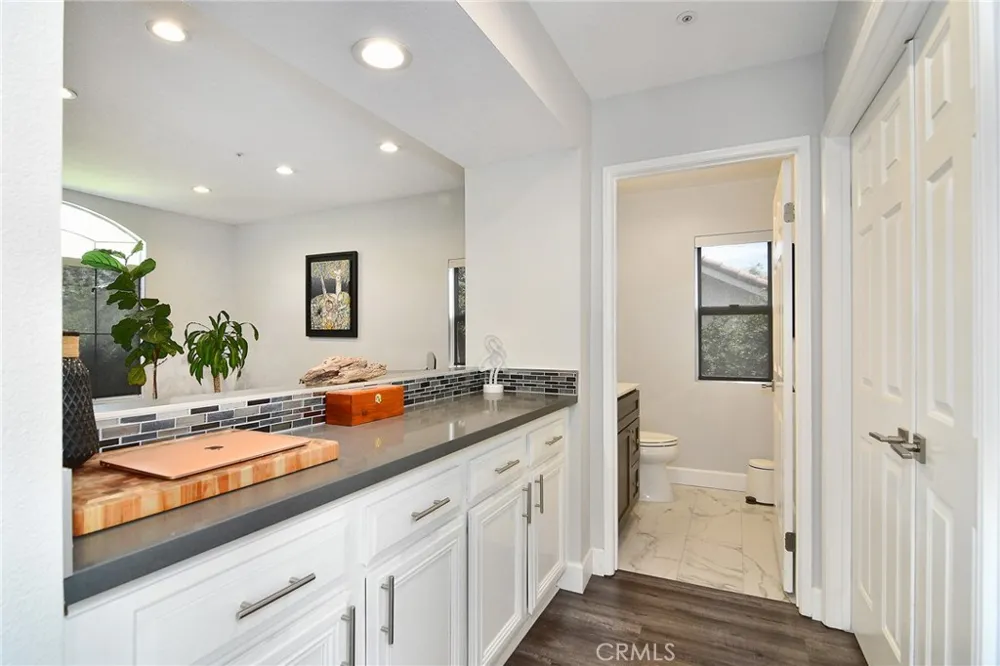24574 Overland Drive West Hills, CA 91304