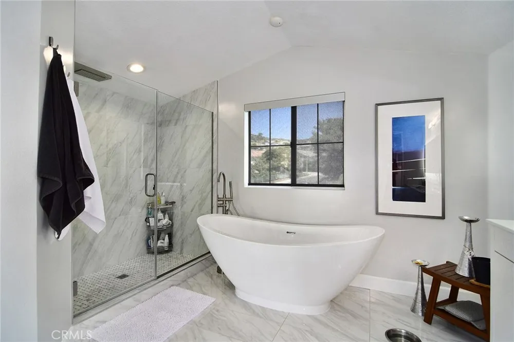 24574 Overland Drive West Hills, CA 91304