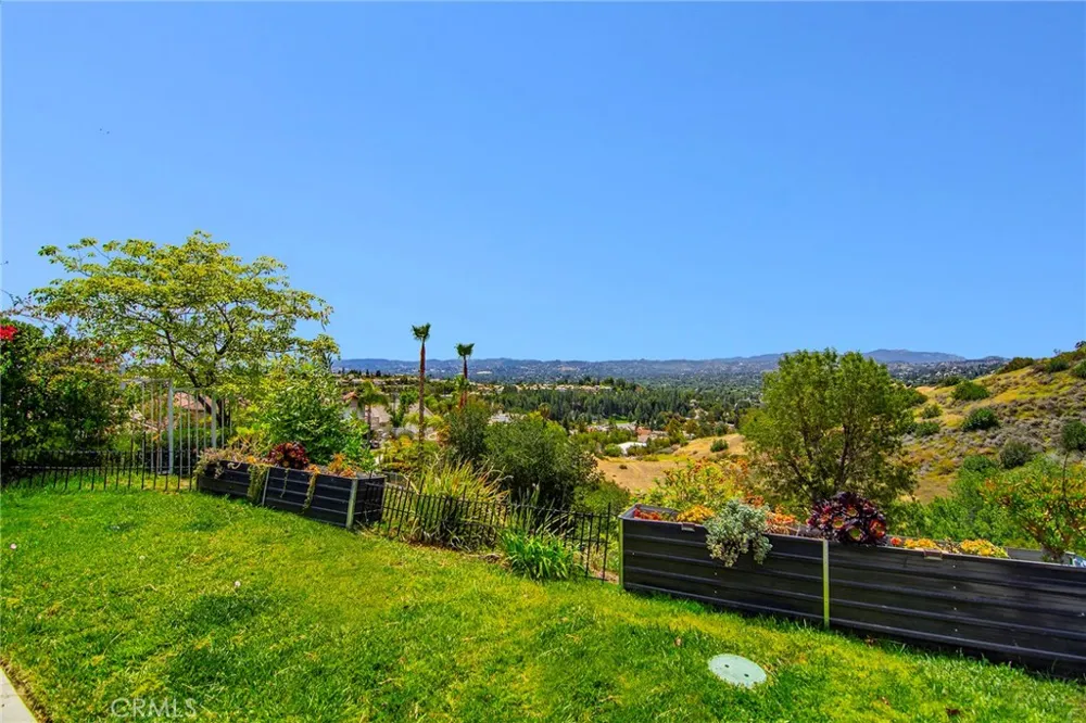 24574 Overland Drive West Hills, CA 91304