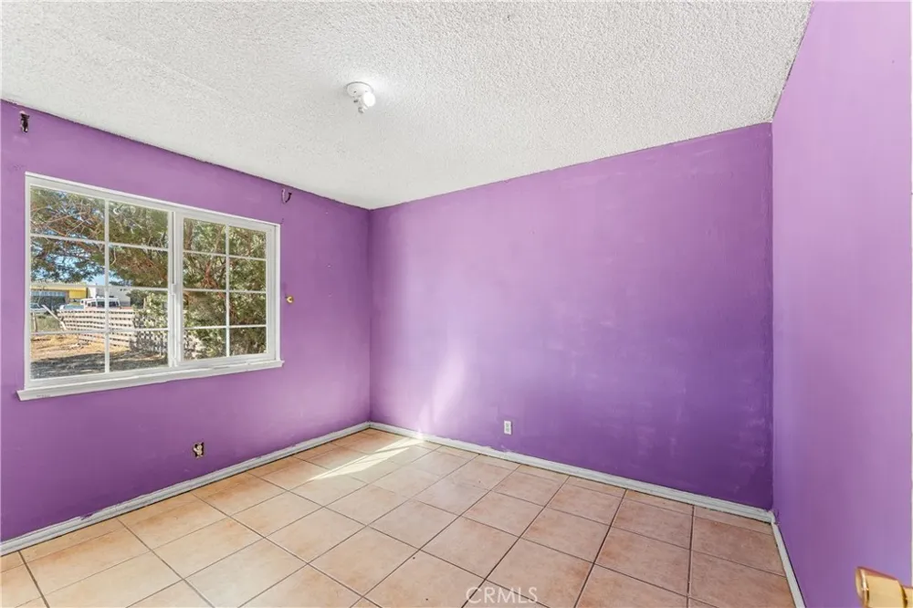 16227 Juniper Hesperia, CA 92345