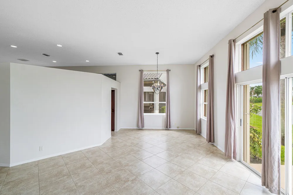 10599 Saint Thomas Drive Boca Raton, FL 33498