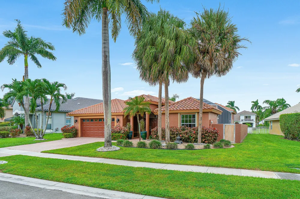 10599 Saint Thomas Drive Boca Raton, FL 33498