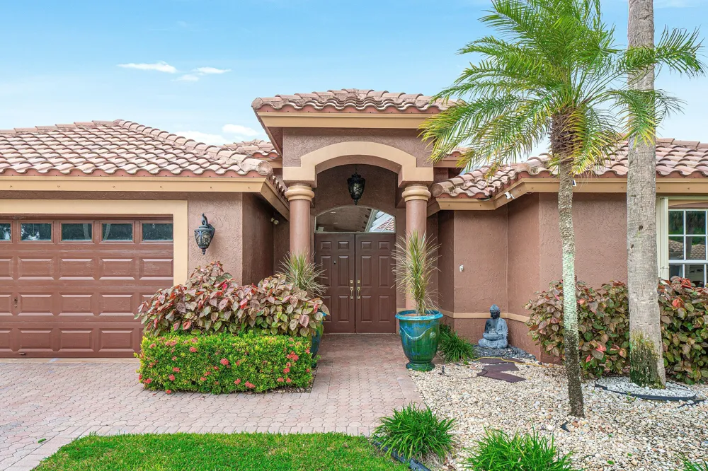 10599 Saint Thomas Drive Boca Raton, FL 33498