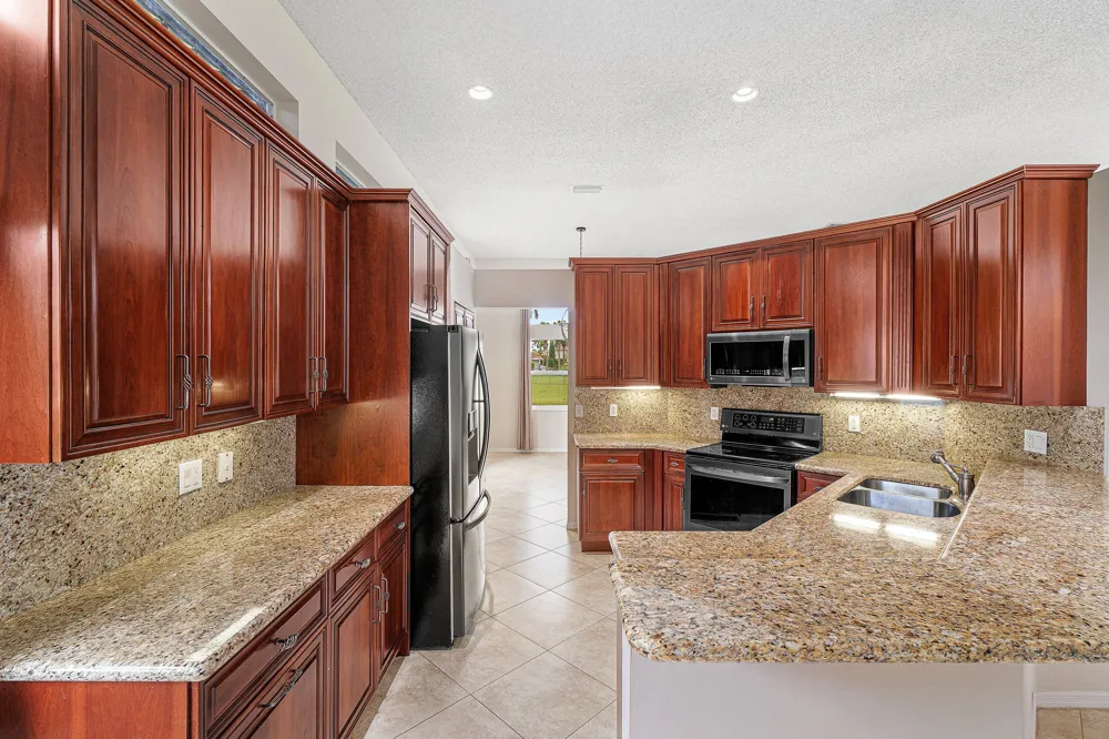 10599 Saint Thomas Drive Boca Raton, FL 33498