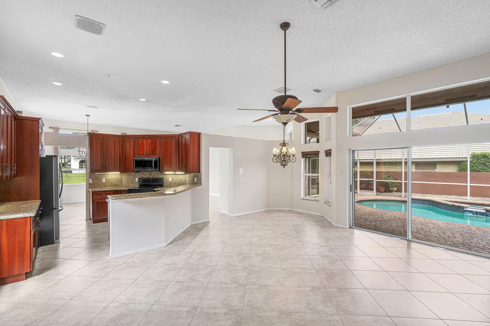 10599 Saint Thomas Drive Boca Raton, FL 33498