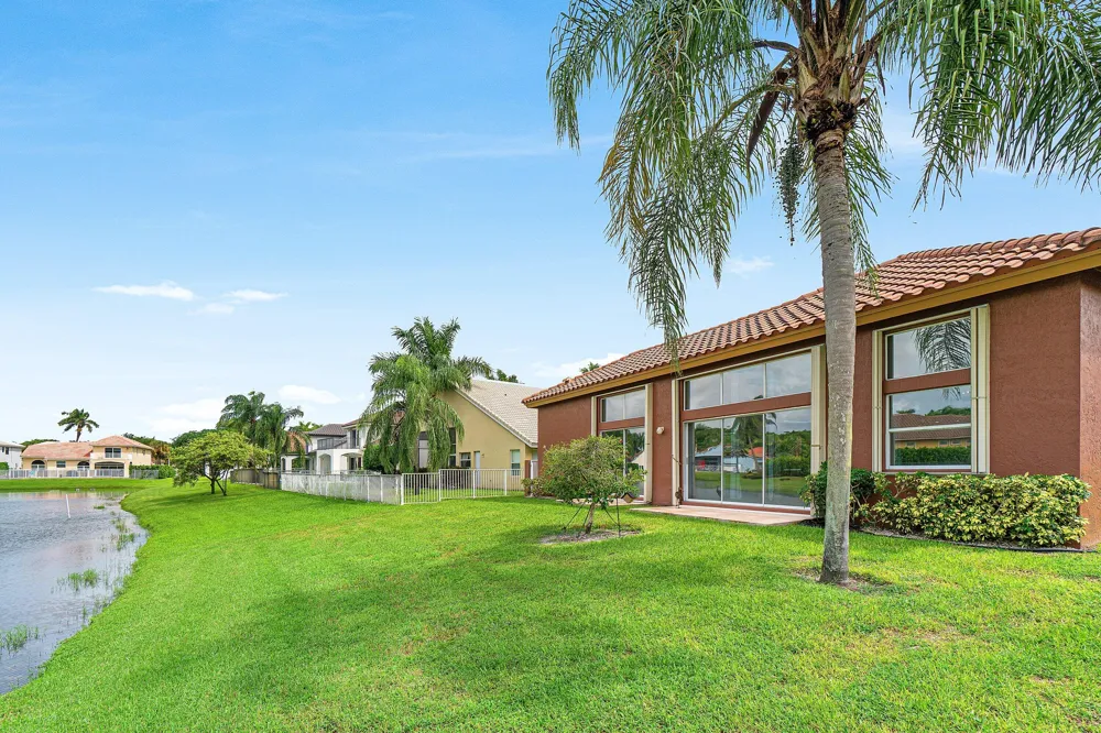 10599 Saint Thomas Drive Boca Raton, FL 33498
