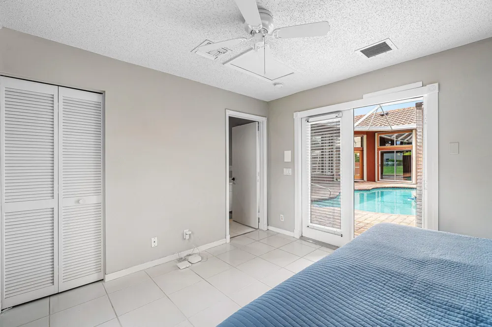 10599 Saint Thomas Drive Boca Raton, FL 33498